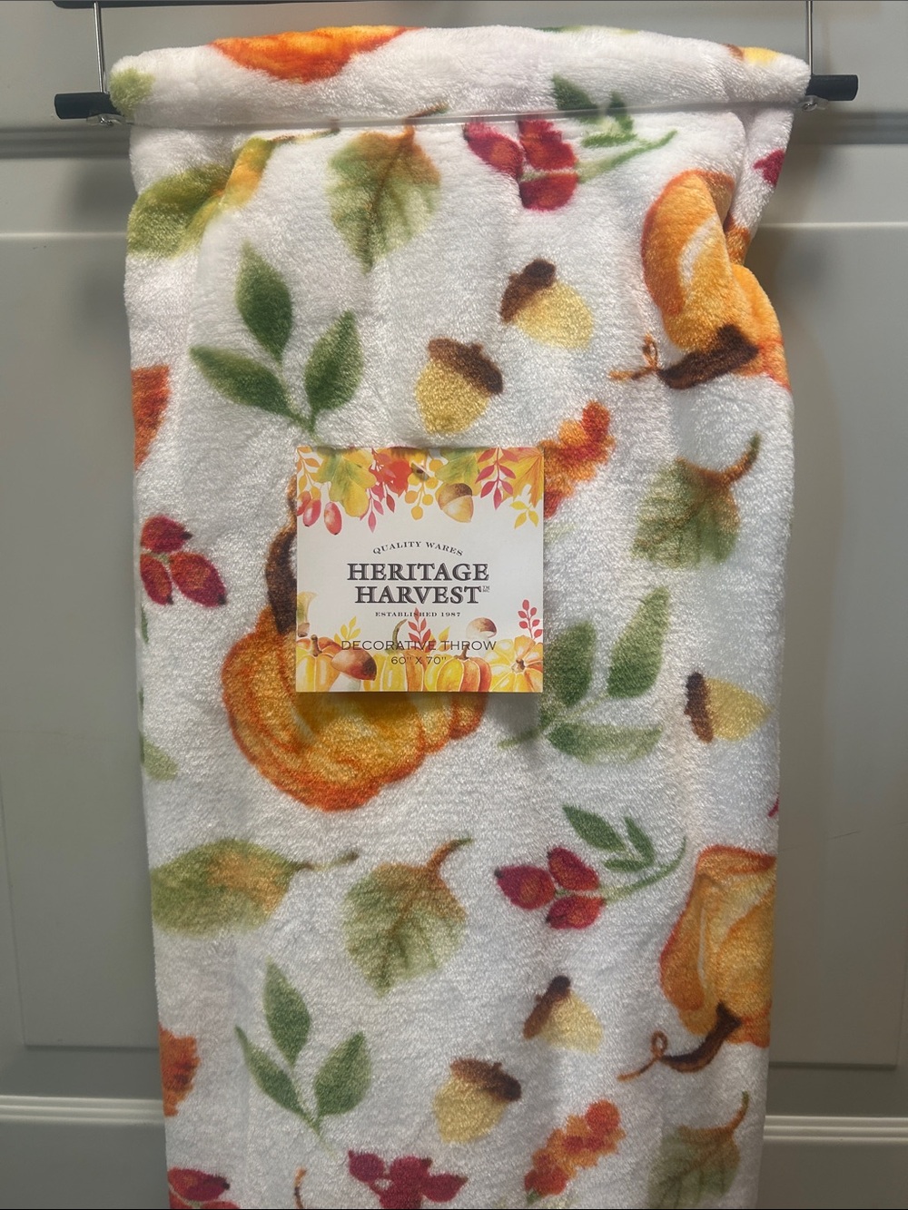 Heritage Harvest Fall Pumpkin & Acorn Plush Throw in White, Orange, Green